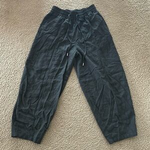 Zara Women’s jumpsuit pants
size:S